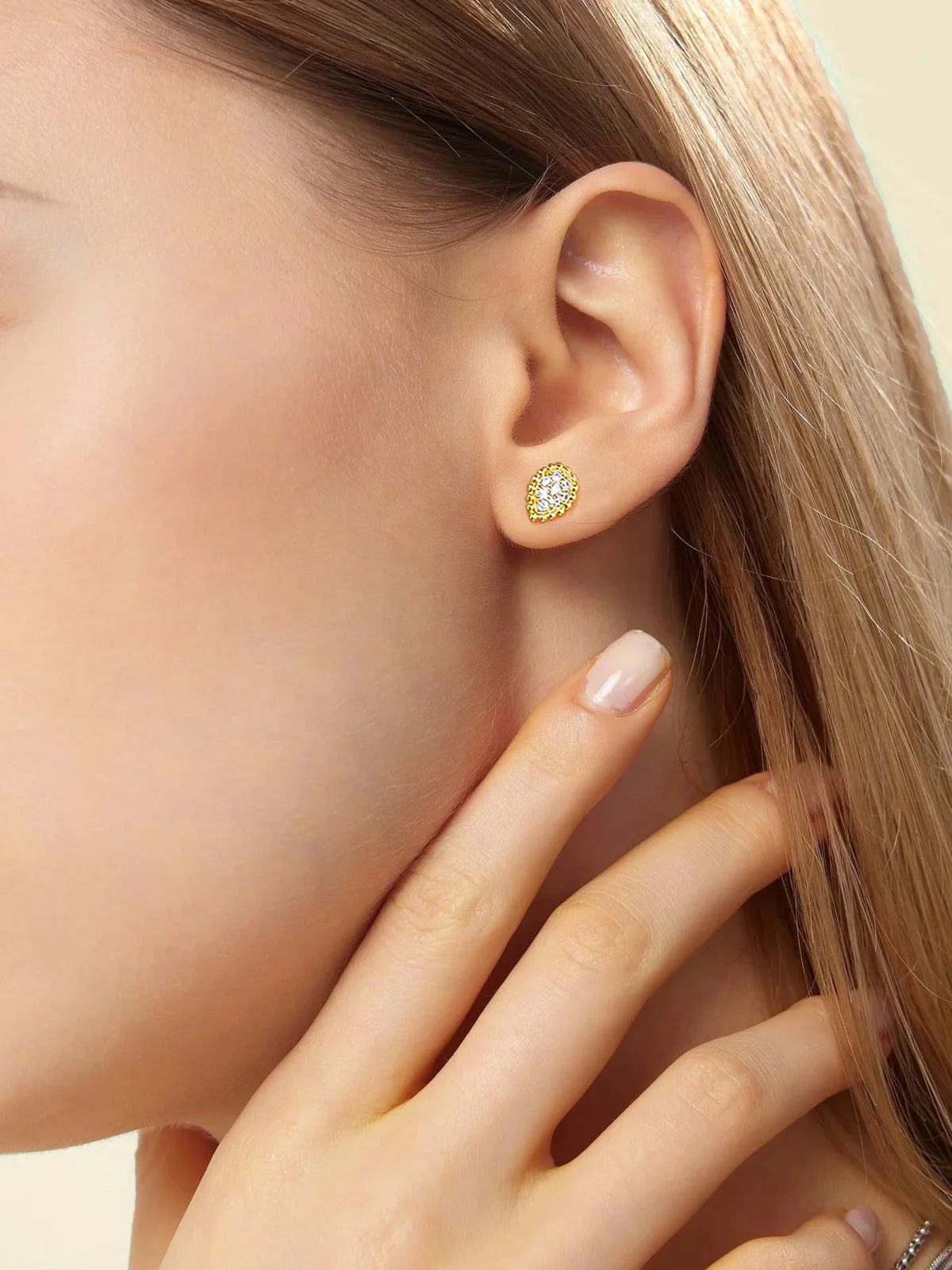 Gotas de Luz Suspendidas — Aretes Gota de Agua con Circonita APIR 5A | Oro Rosa · Plata · Oro